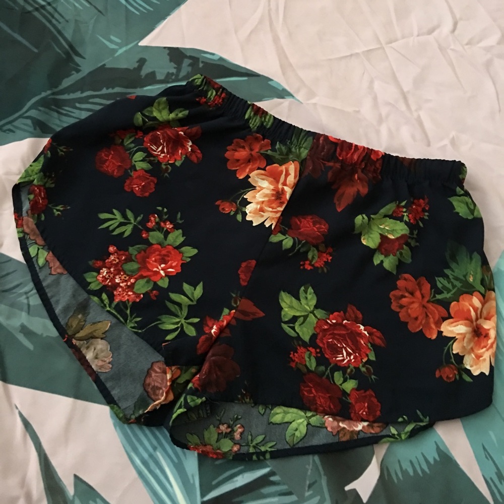 another pair of these cute floral shorts!!